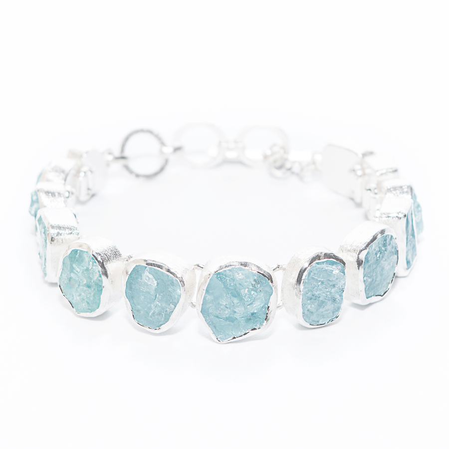 Handmade-Designer-Aquamarine-Gemstone-Bracelet-1