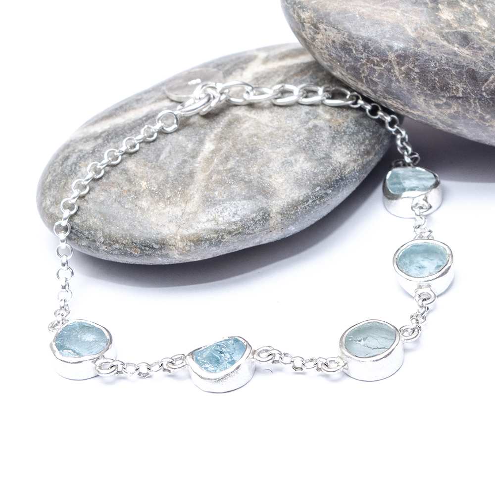 aquamarine-designer-handmade-bracelet2