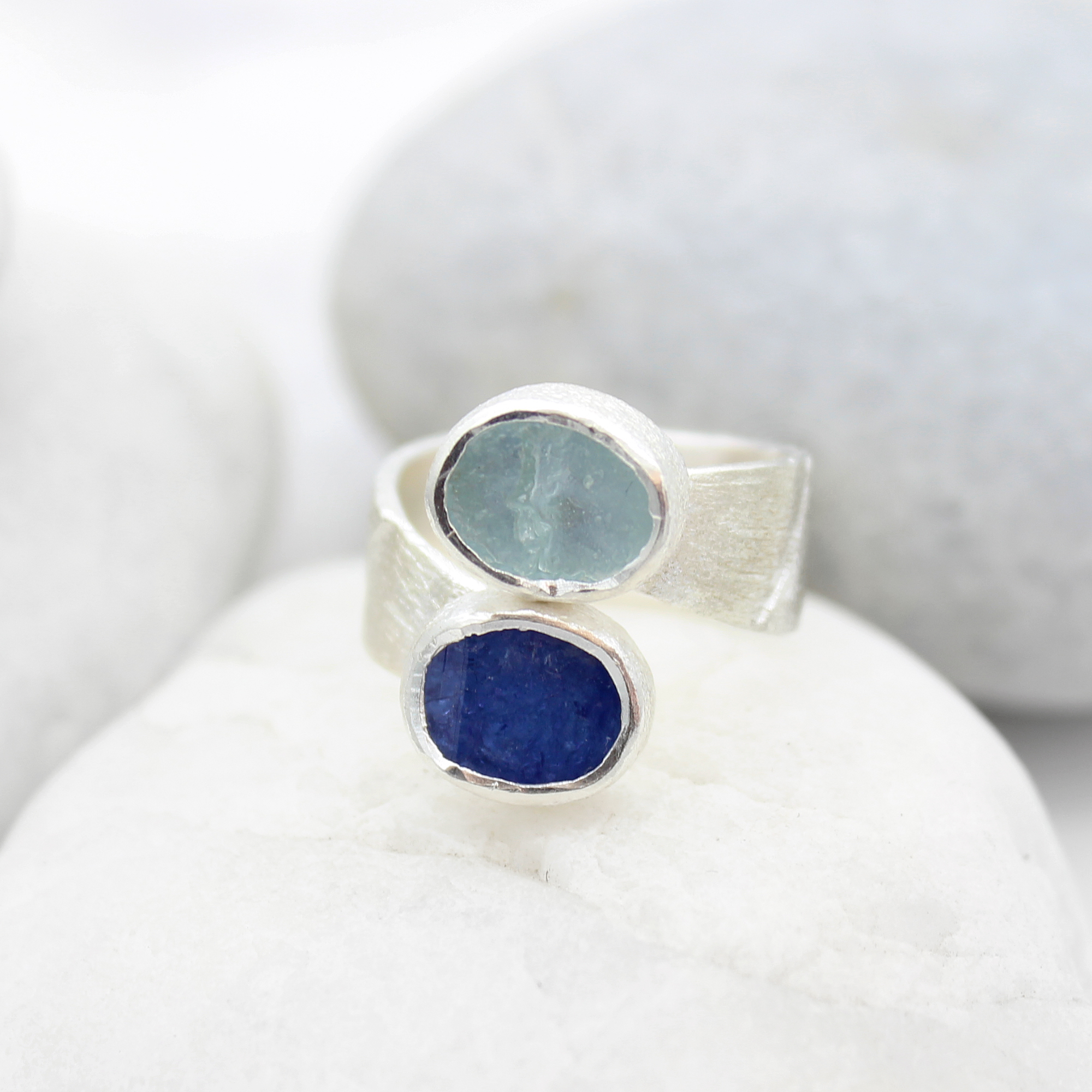 aquamarine-and-tanzanite-ladies-silver-ring-RI025l