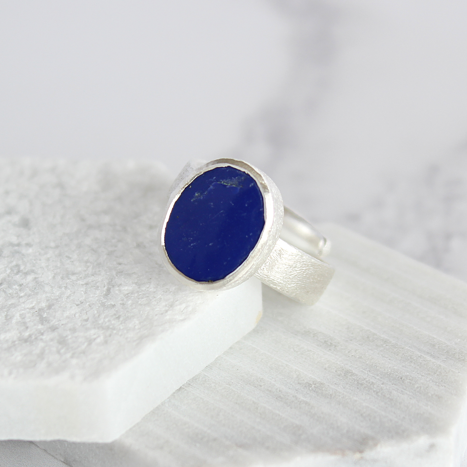 Lapis-Lazuli-silver-ring-RI027d