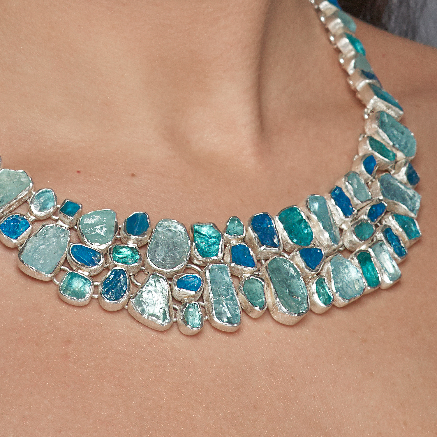 statement-aquamarine-apatite-gemstone-ladies-necklace2