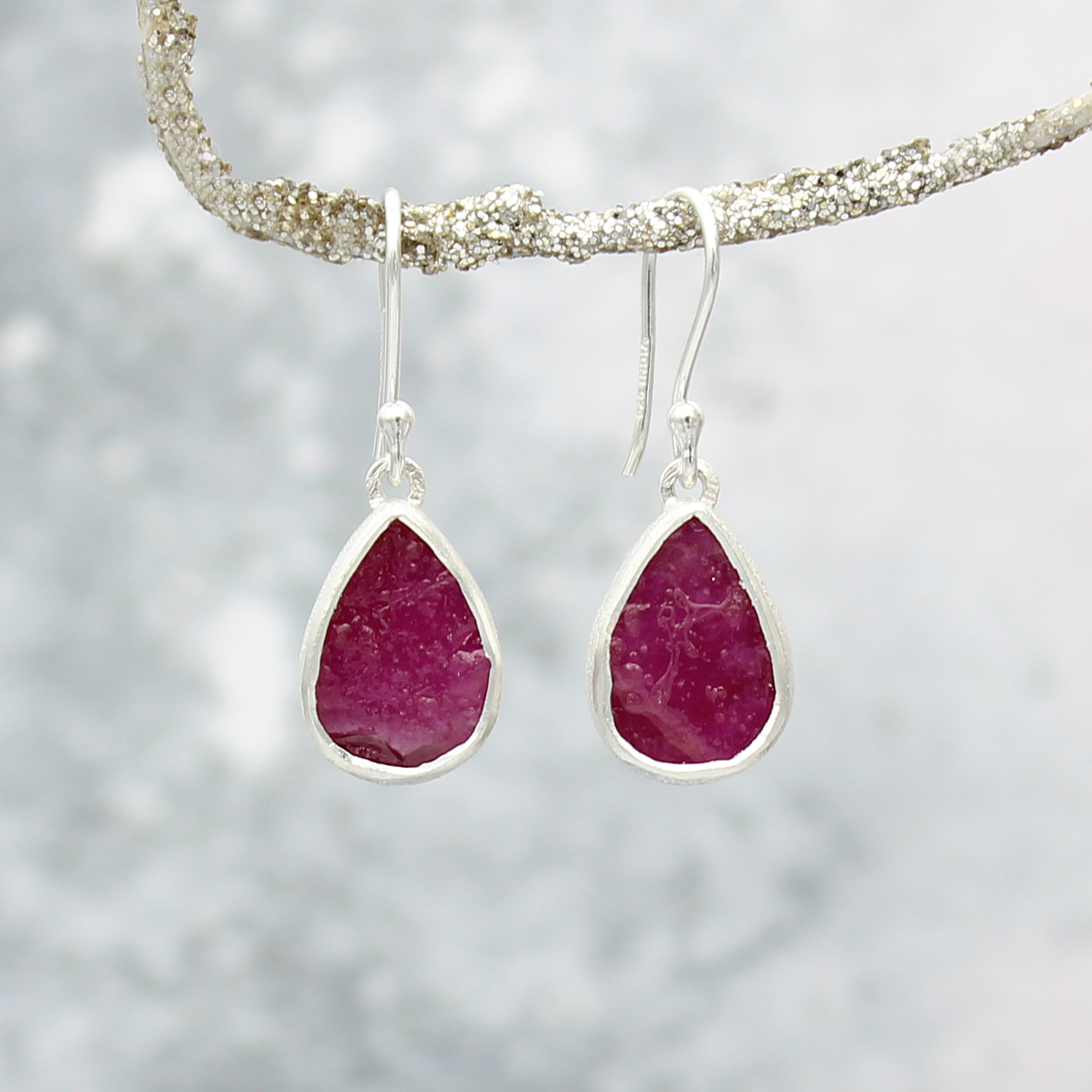 ruby-gemstone-handmade-silver-ladies-earrings-EA035d