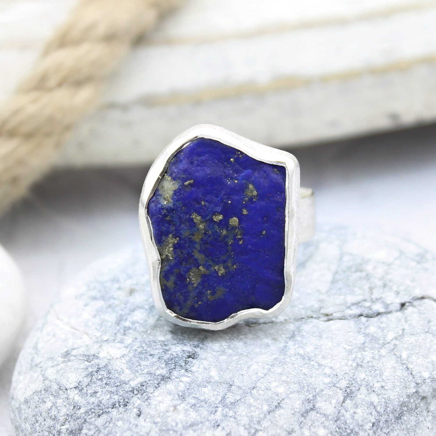 Lapis-Lazuli-silver-ring-RI030f
