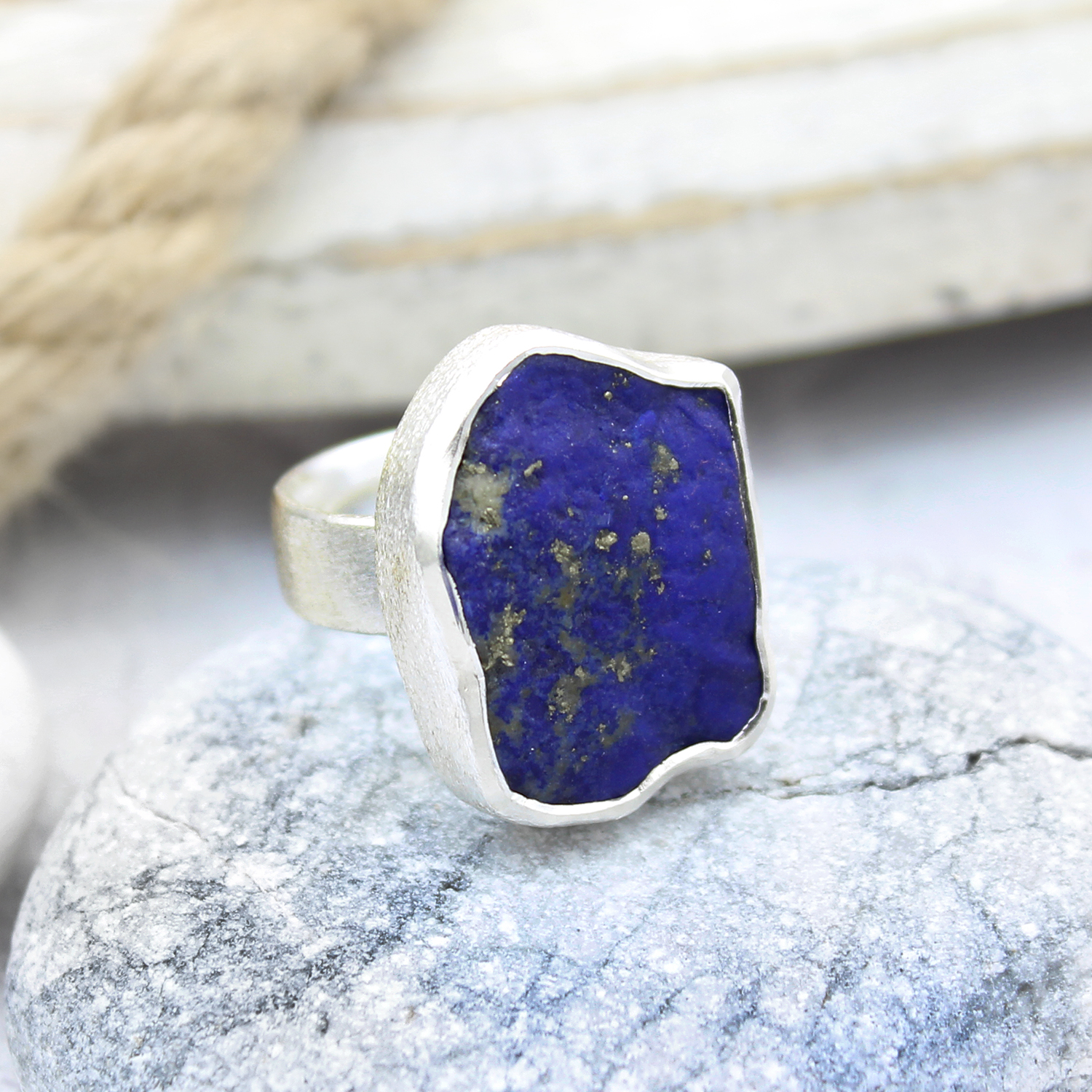 Lapis-Lazuli-silver-ring-RI030h