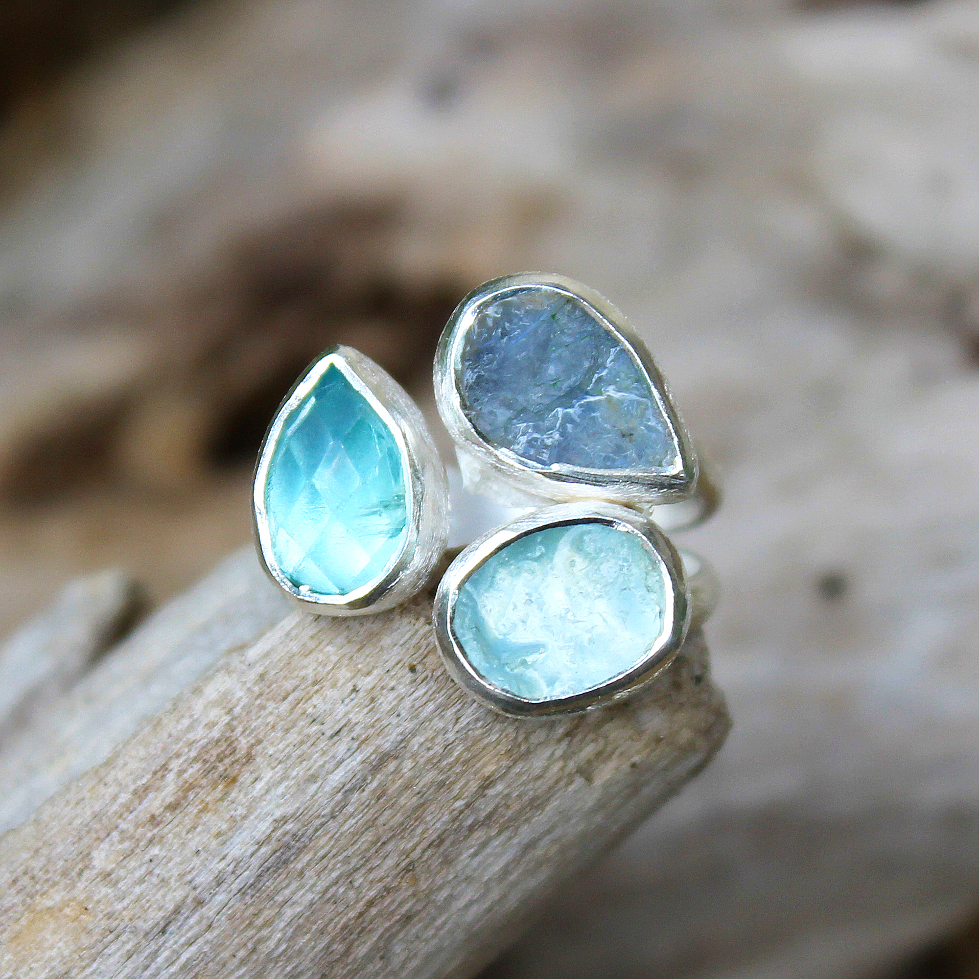 aquamarine-apatite-moonstone-gemstone-petal-silver-ring-ri040d