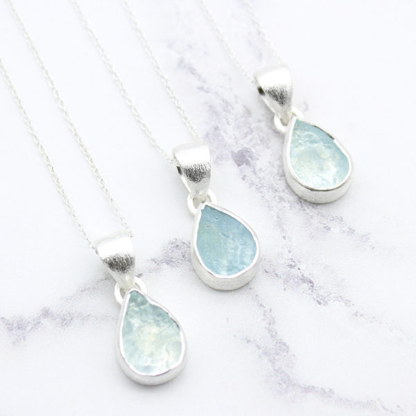 Aquamarine Gemstone Handmade Ladies Silver Pendants