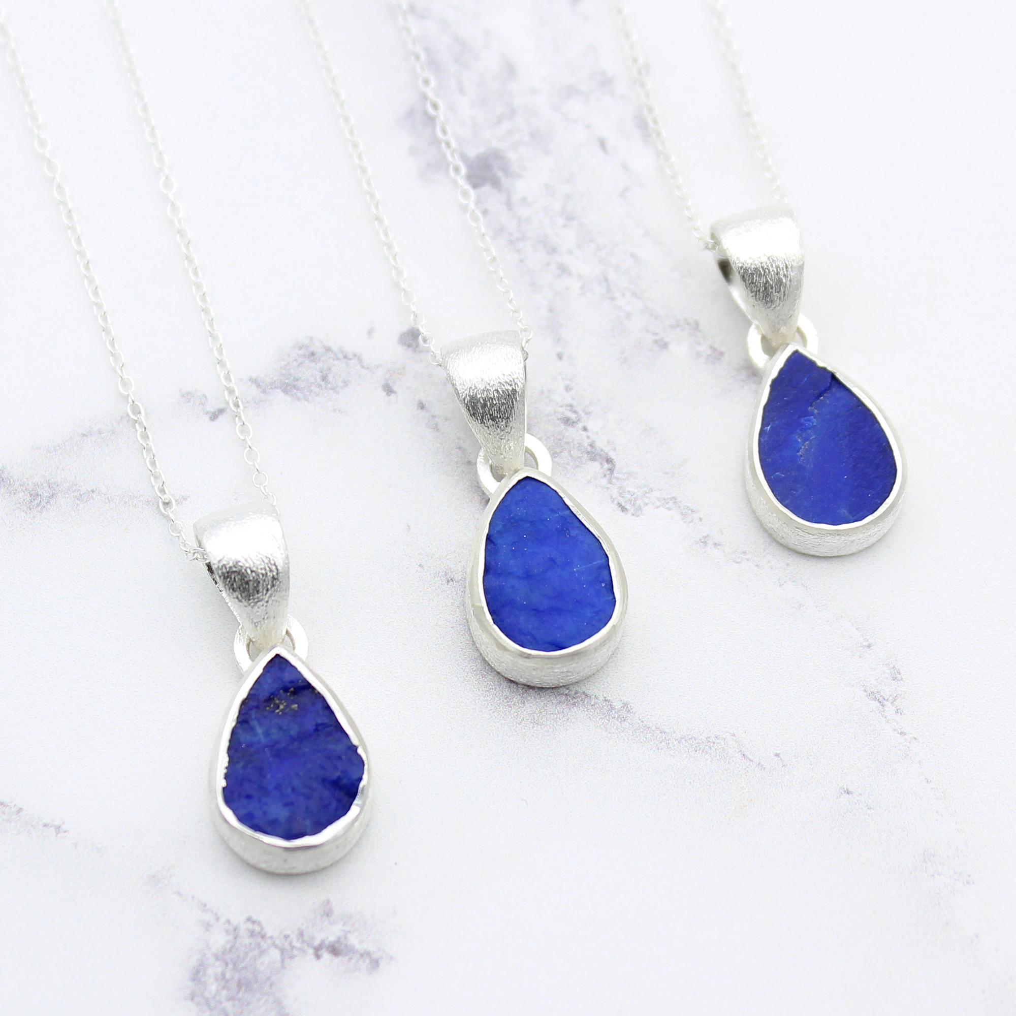 lapis-lazuli-gemstone-sterling-silver-pendant-pe096b