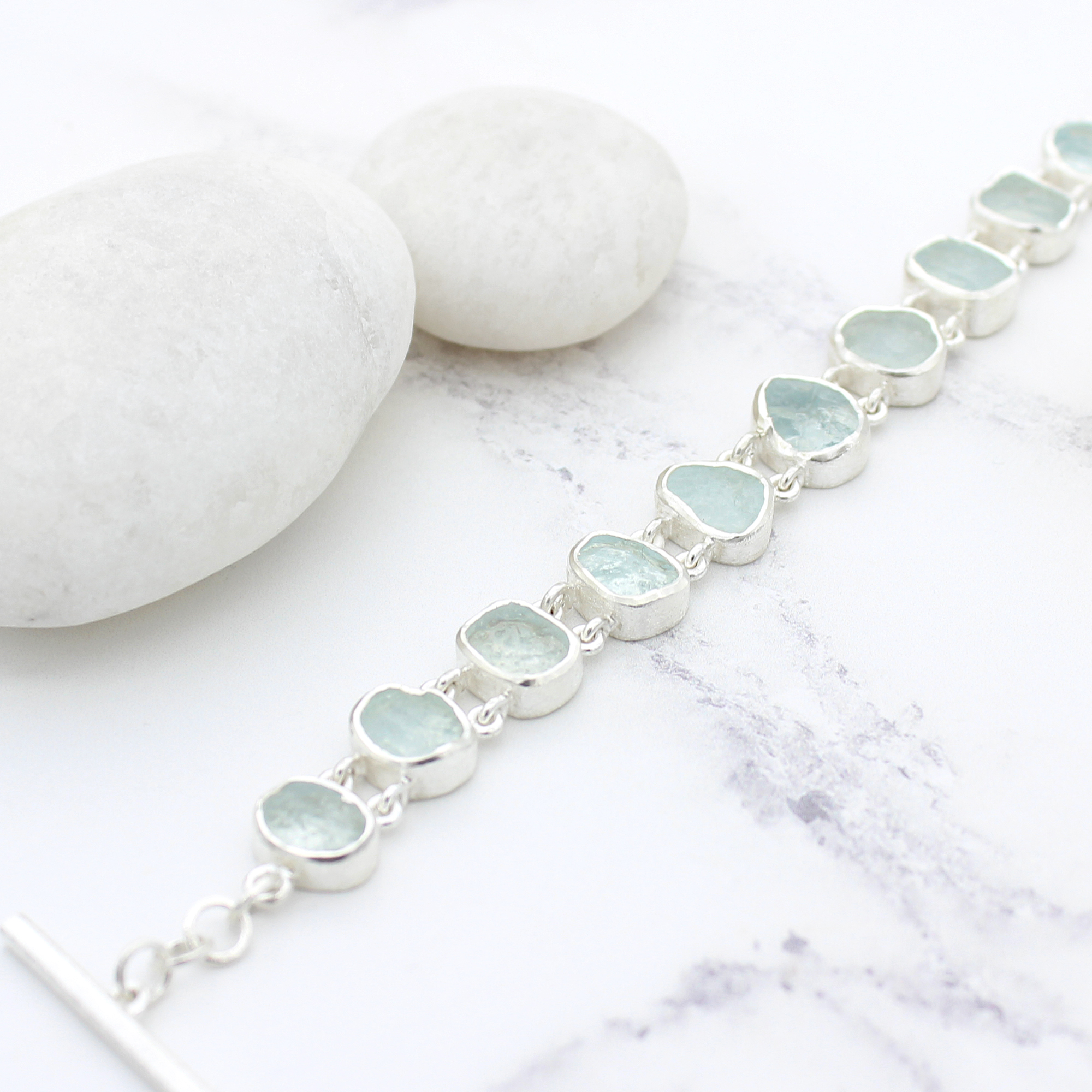 aquamarine-gemstone-silver-bracelet-br077b