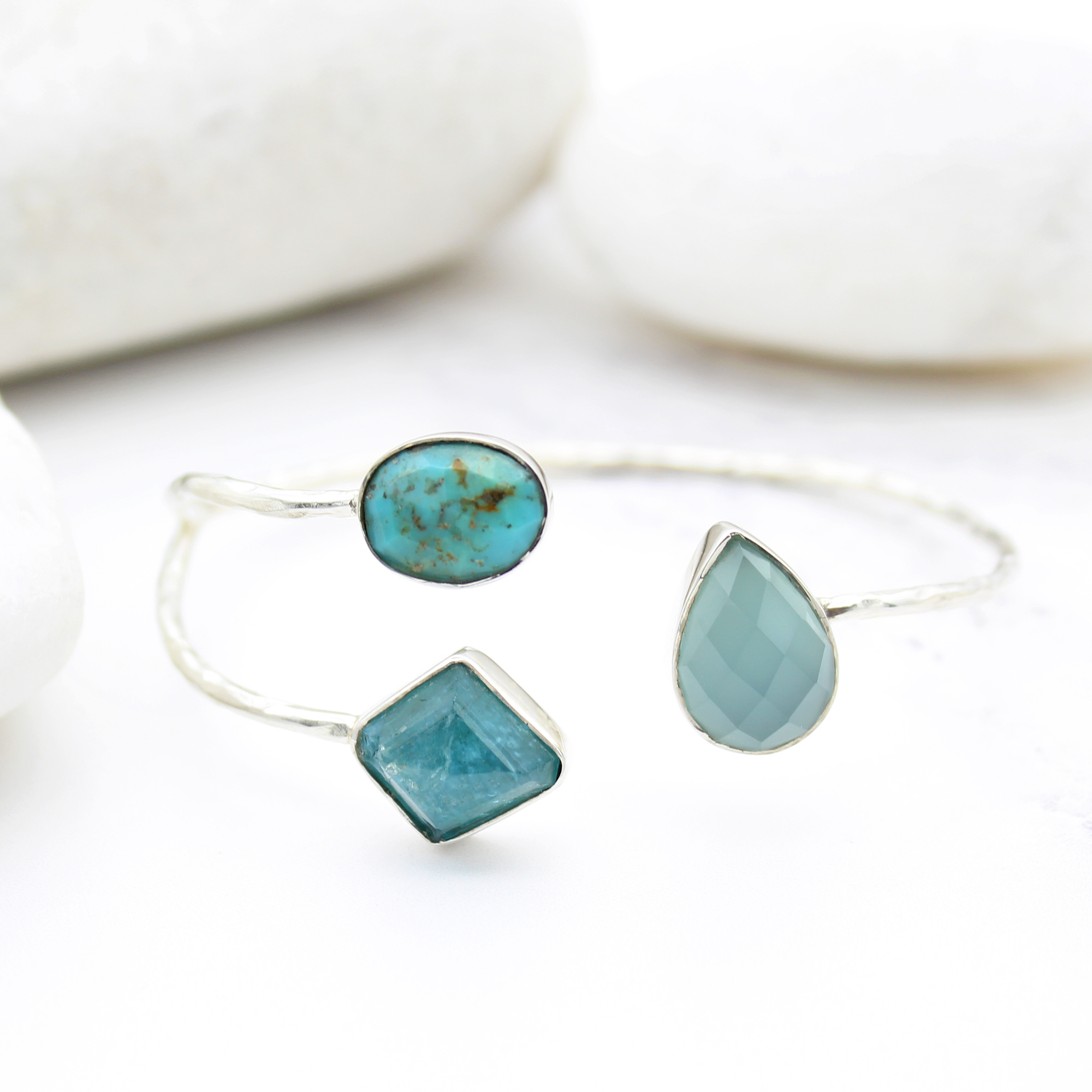 turquoise-chalcedony-apatite-silver-bangle