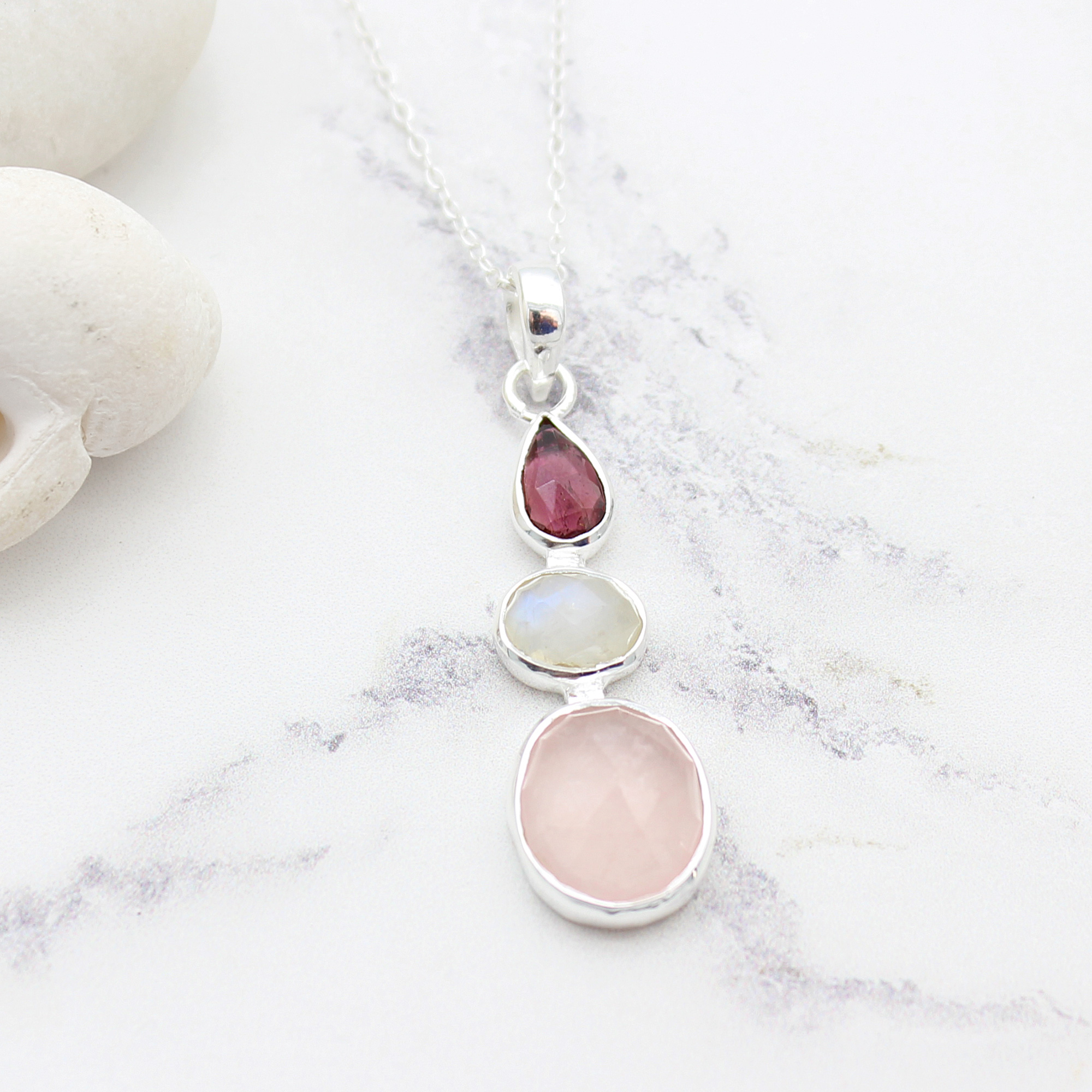 rosequartz-moonstone-tourmaline-gemstone-pendant-pe119