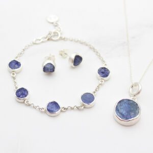 Tanzanite Round Gemstone Silver Bracelet, Pendant and Earrings Set